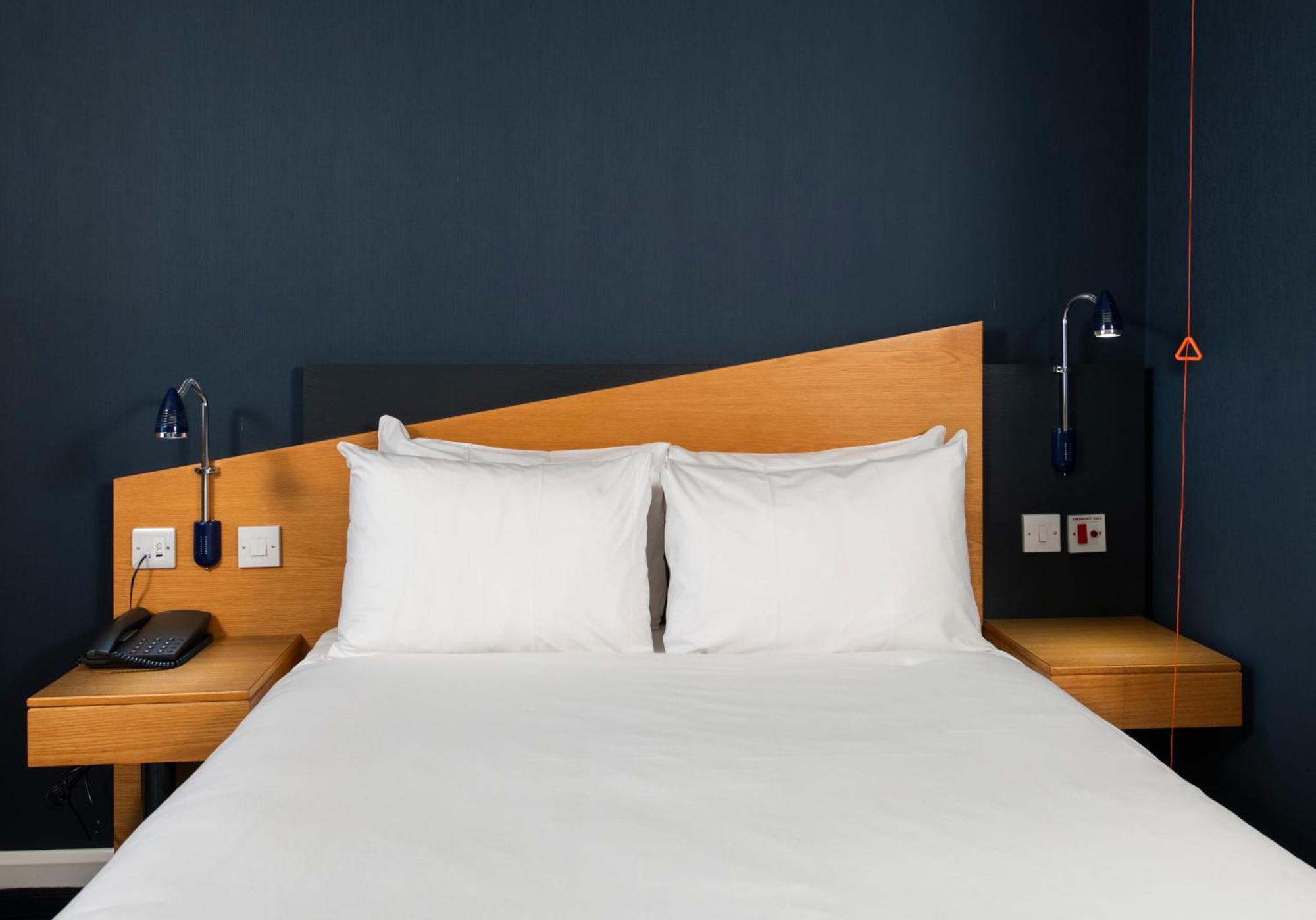 Holiday Inn Express Exeter East By Ihg מראה חיצוני תמונה
